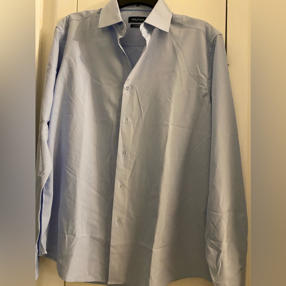 Men’s Light Blue Nautica Long Sleeve Button Down Shirt Size Small